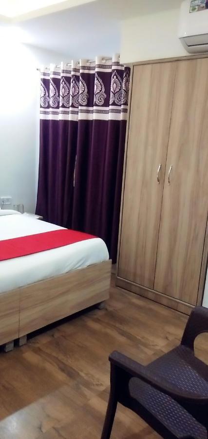 Hotel Golden Bliss At New Delhi Airport Exterior foto